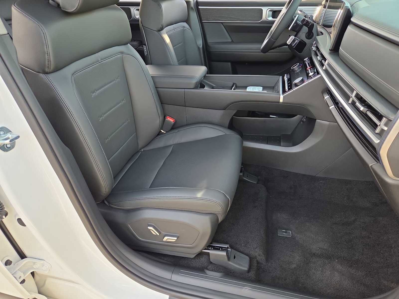 New 2026 Hyundai Santa Fe Limited image 22