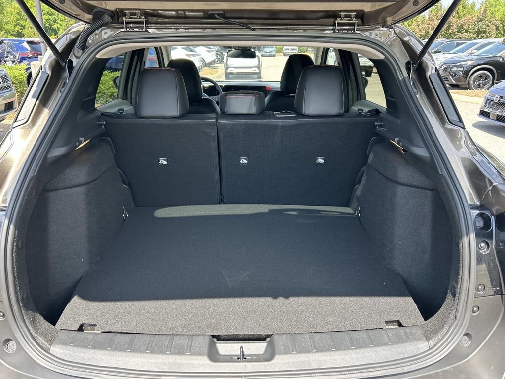 New 2026 Nissan Kicks SR w/ SR Premium Package AWD/4WD image 13