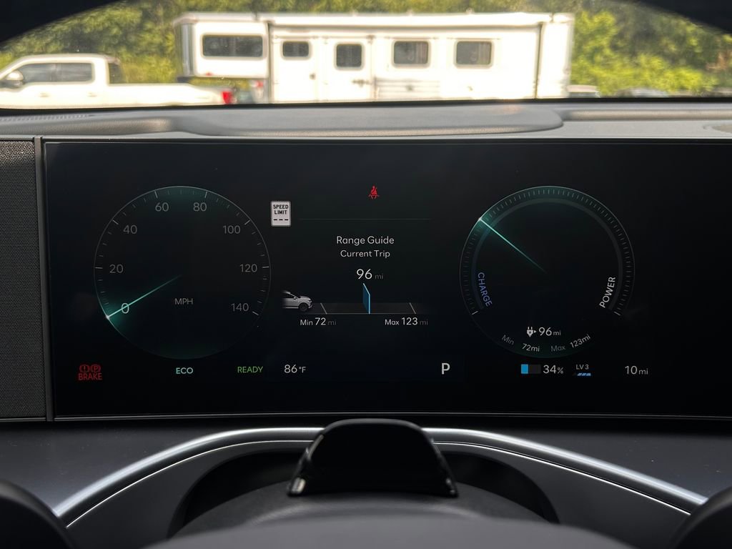 New 2026 Hyundai Ioniq 9 SE AWD/4WD image 18