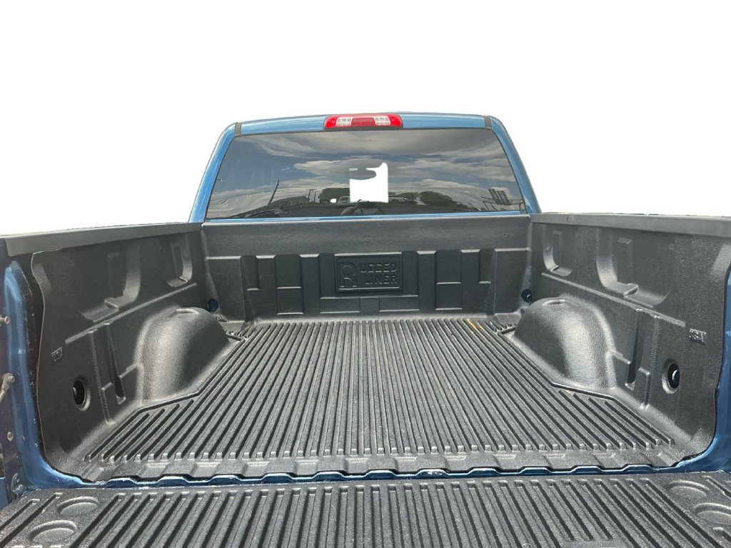 Used 2018 Chevrolet Silverado 1500 LT w/ All Star Edition AWD/4WD image 24