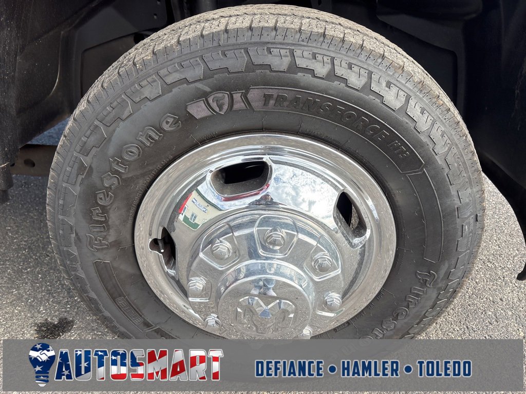 Used 2020 RAM 3500 Tradesman w/ Chrome Appearance Group image 15