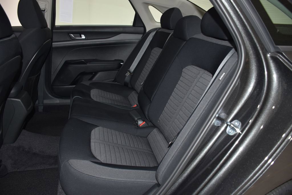 New 2026 Kia K5 LXS image 27