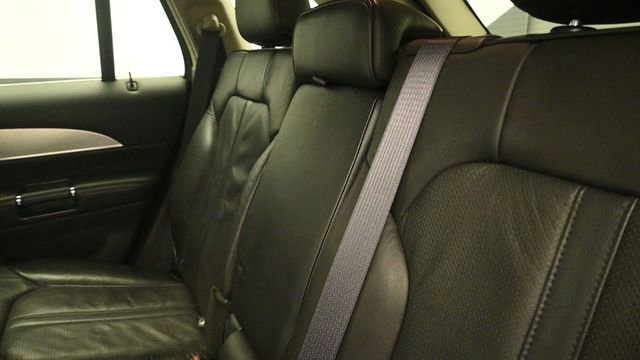 Used 2014 Lincoln MKX FWD w/ Equipment Group 101A image 11