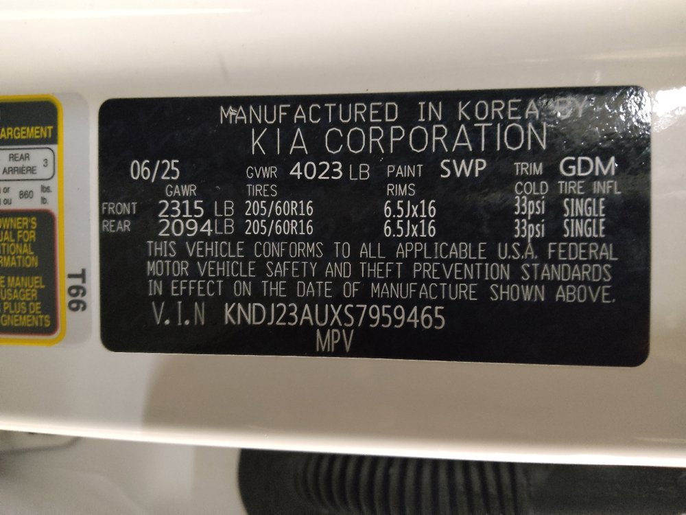 Used 2025 Kia Soul LX image 33