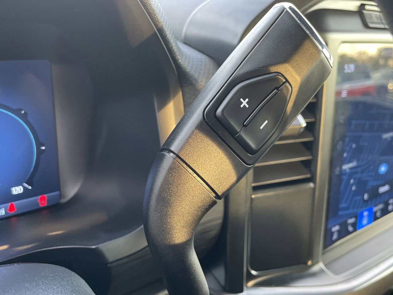 Used 2024 Ford F150 STX image 24