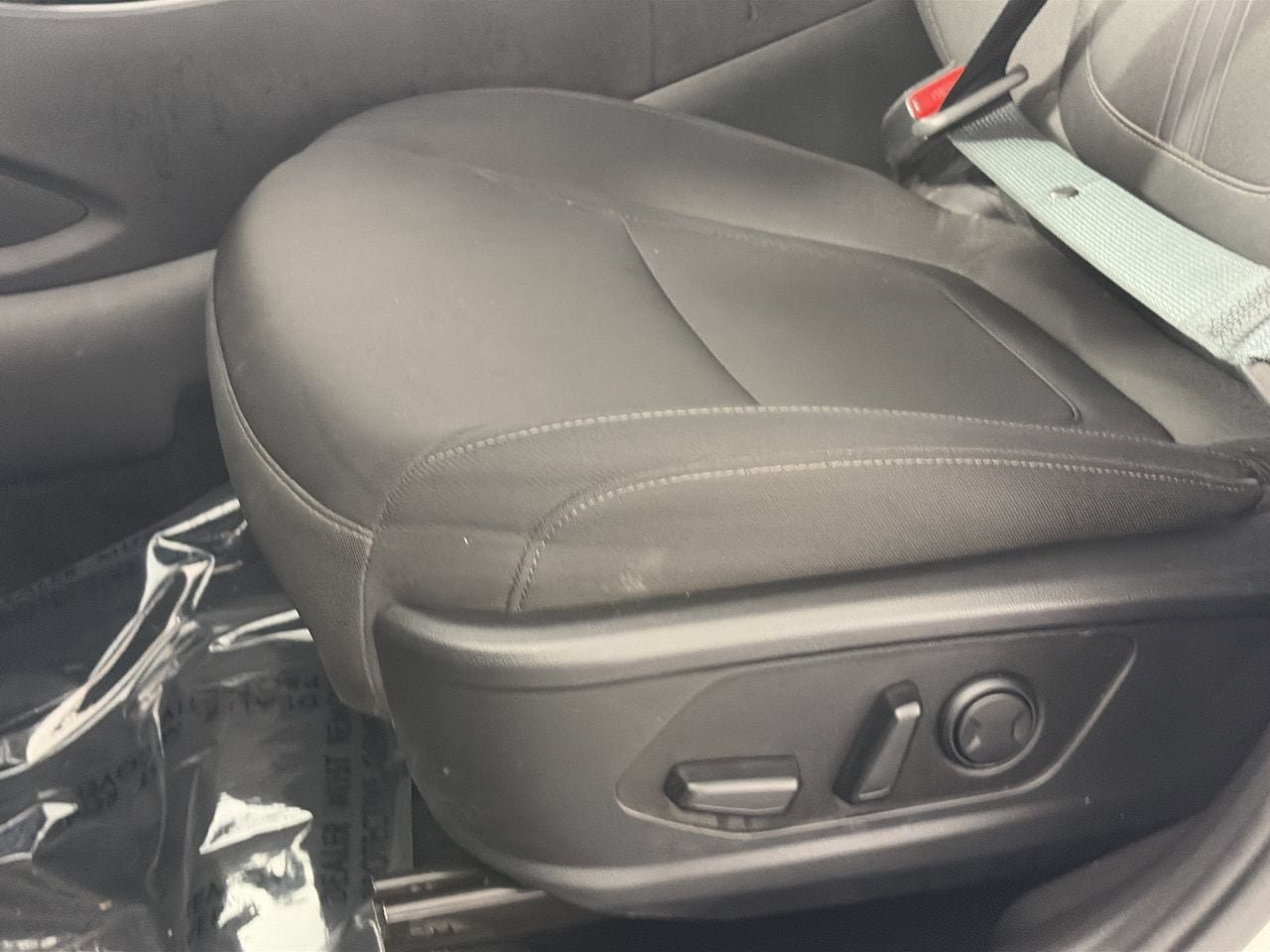 Used 2025 Hyundai Tucson SEL FWD image 17