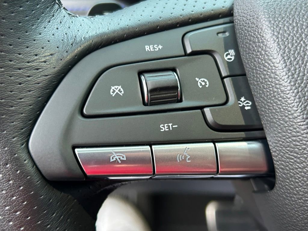 Used 2025 Cadillac XT4 Sport w/ Cold Weather Package image 22