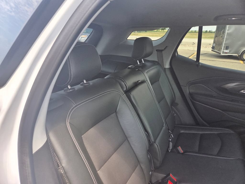 Used 2023 GMC Terrain SLT w/ Tech Package AWD/4WD image 44