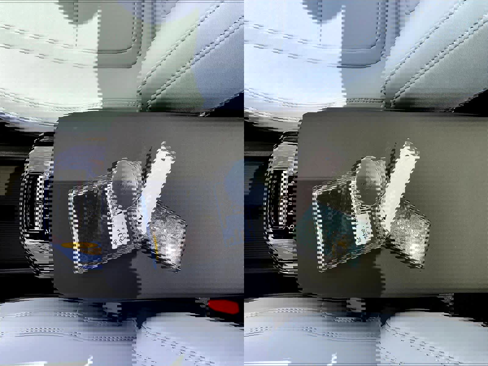 New 2026 Volvo EX30 Ultra w/ Climate Package image 35