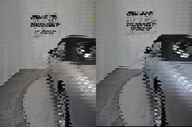 Used 2001 Jaguar XKR Convertible image 12