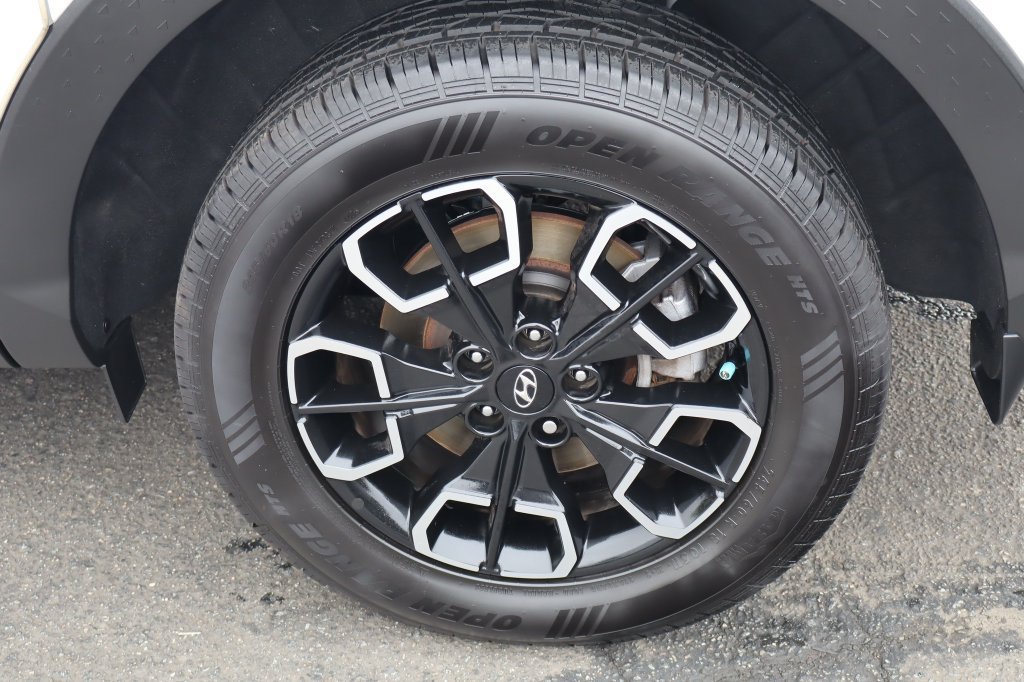 Used 2022 Hyundai Santa Cruz SEL Premium AWD/4WD image 13