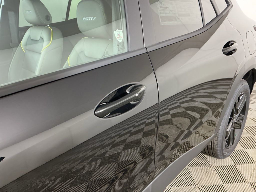 New 2026 Chevrolet Trax ACTIV FWD image 4