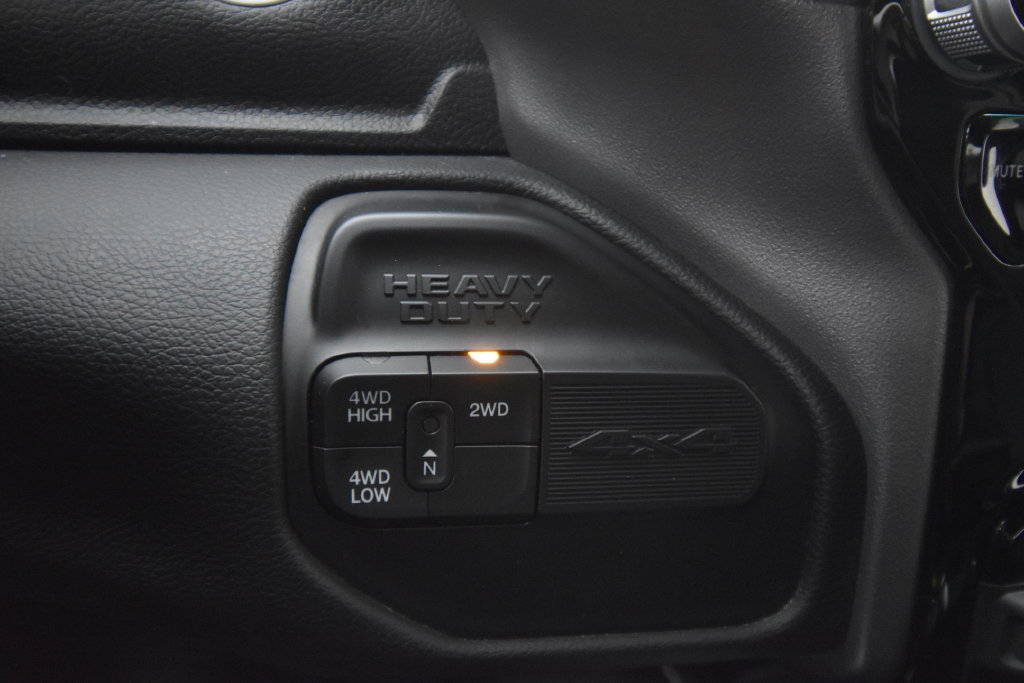 Used 2024 RAM 2500 Big Horn w/ Night Edition AWD/4WD image 29