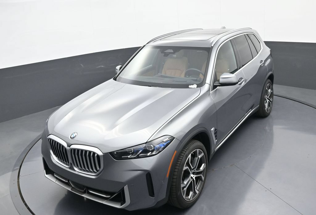 New 2026 BMW X5 xDrive40i AWD/4WD image 32