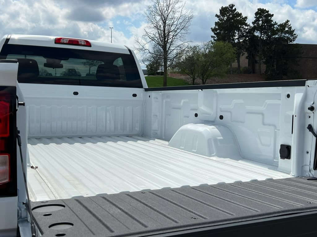 New 2025 GMC Sierra 1500 Pro w/ Pro Value Package AWD/4WD image 5