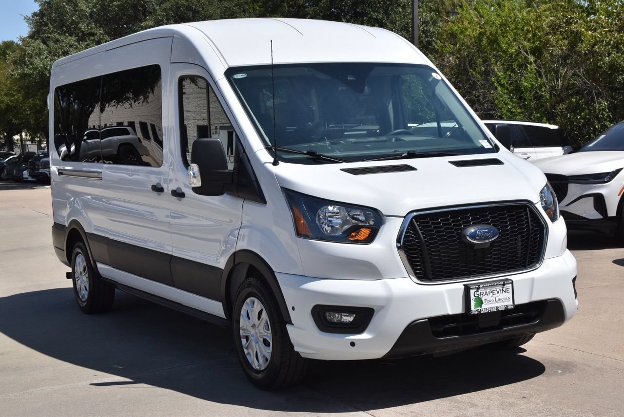 Certified 2025 Ford Transit 350 XLT RWD image 4