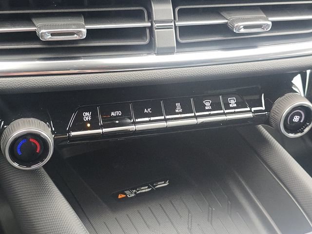 New 2026 Chevrolet Equinox EV LT image 30