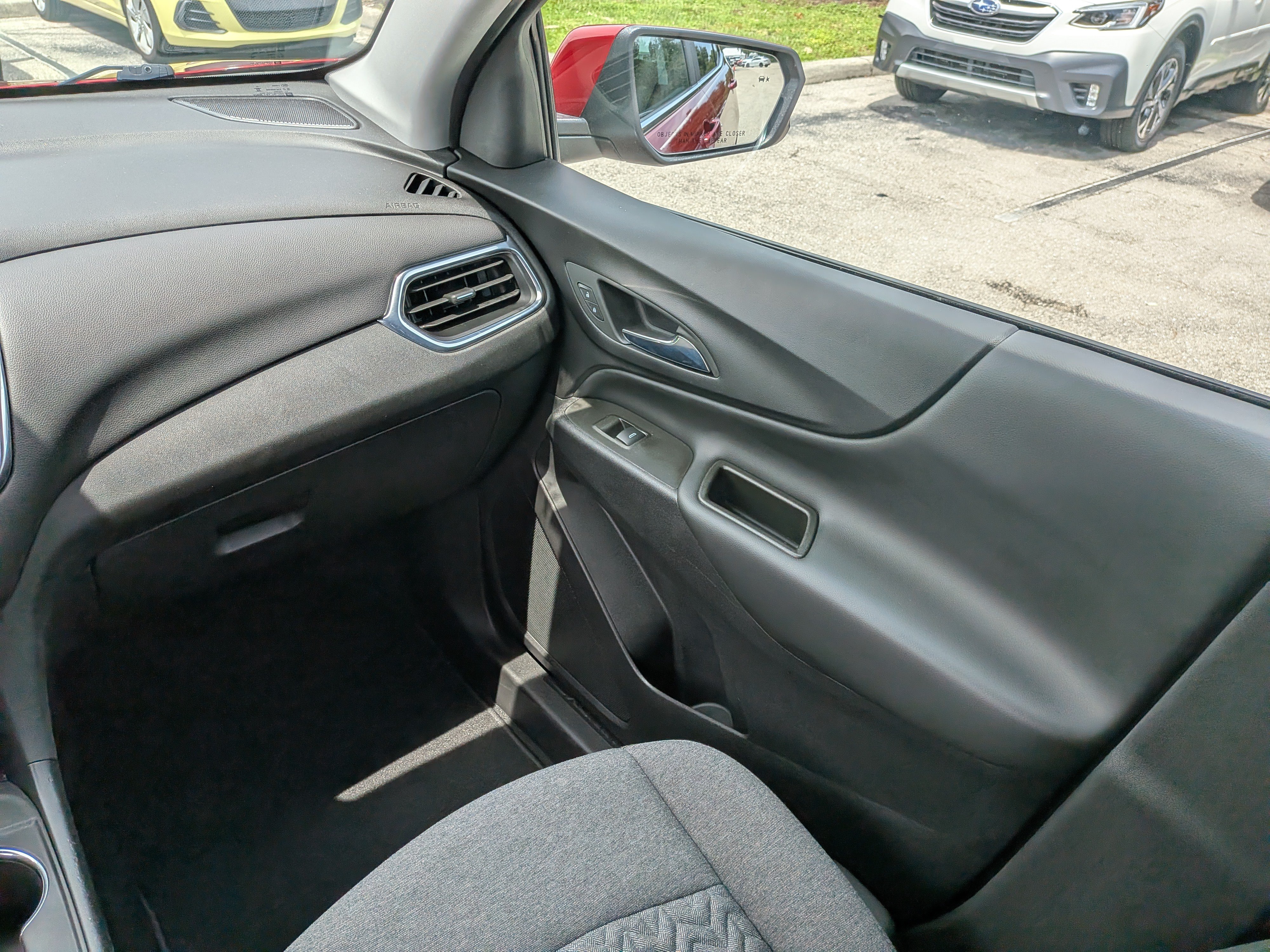 Used 2024 Chevrolet Equinox LT FWD image 19