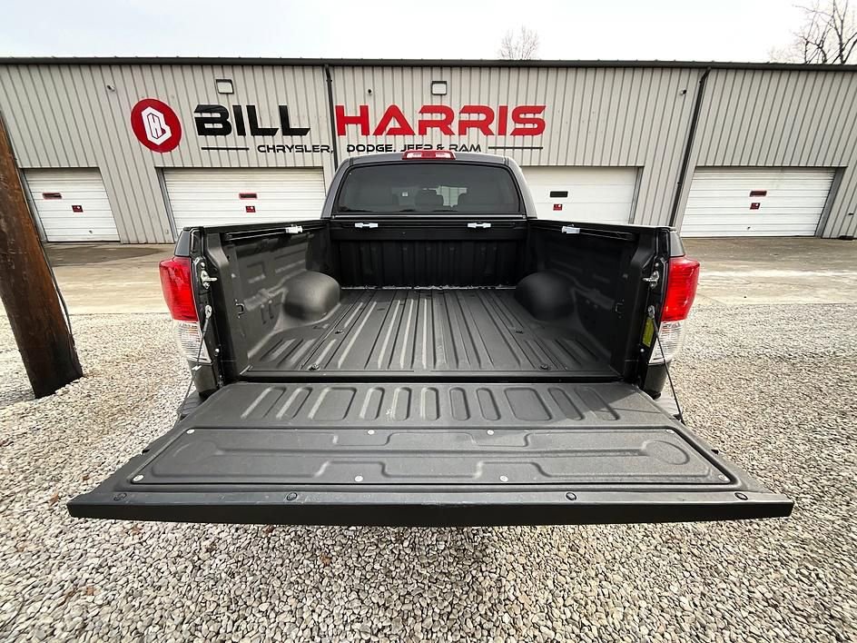Used 2012 Toyota Tundra Limited w/ Platinum Pkg image 8