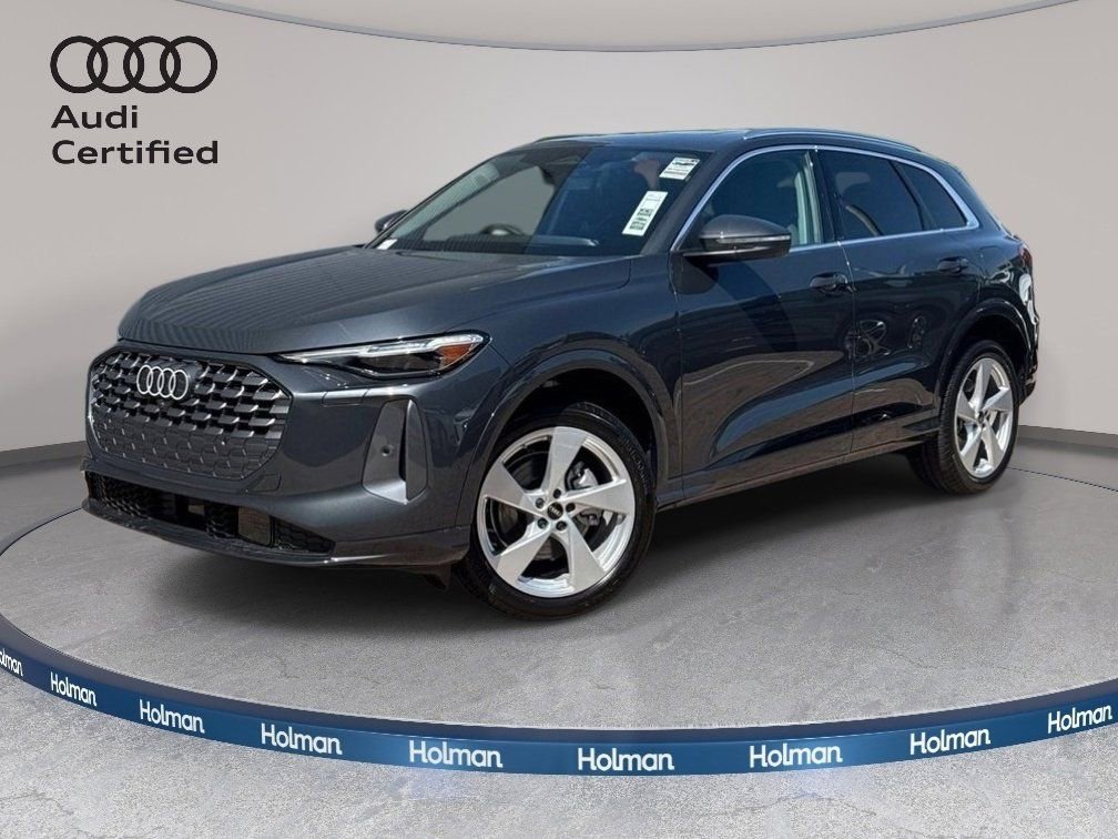 Certified 2025 Audi Q5 Premium Plus w/ Premium Plus image 1