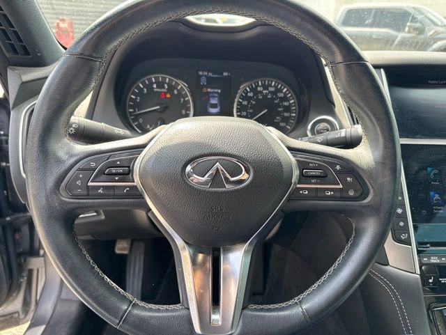 Used 2021 INFINITI Q60 3.0t Luxe w/ Cargo Package RWD image 19