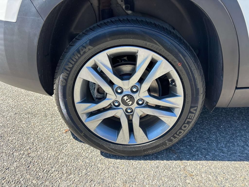 Certified 2021 Kia Seltos LX AWD/4WD image 30