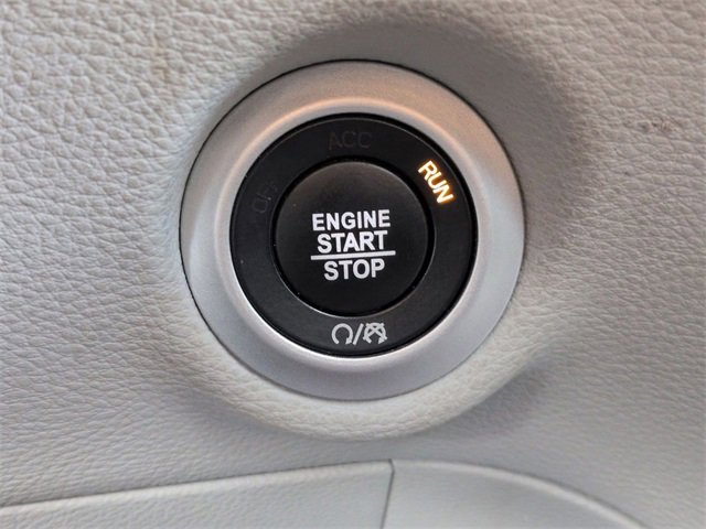 Certified 2023 Chrysler Pacifica Limited image 22