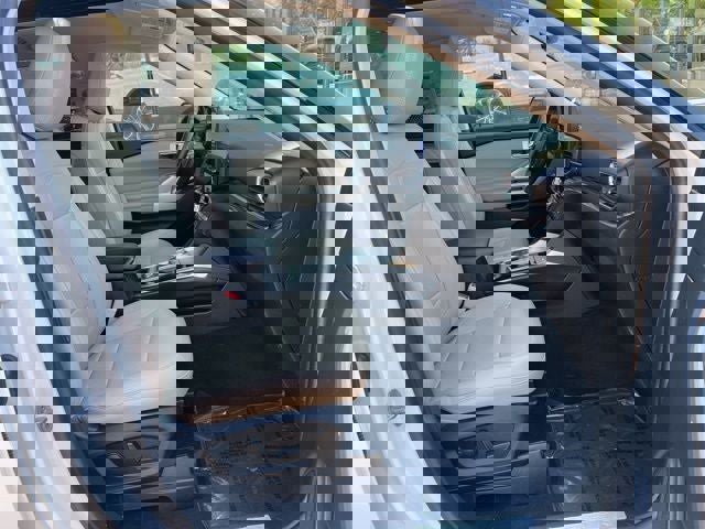 Certified 2023 Ford Explorer Limited w/ Limited Technology Package AWD/4WD image 22