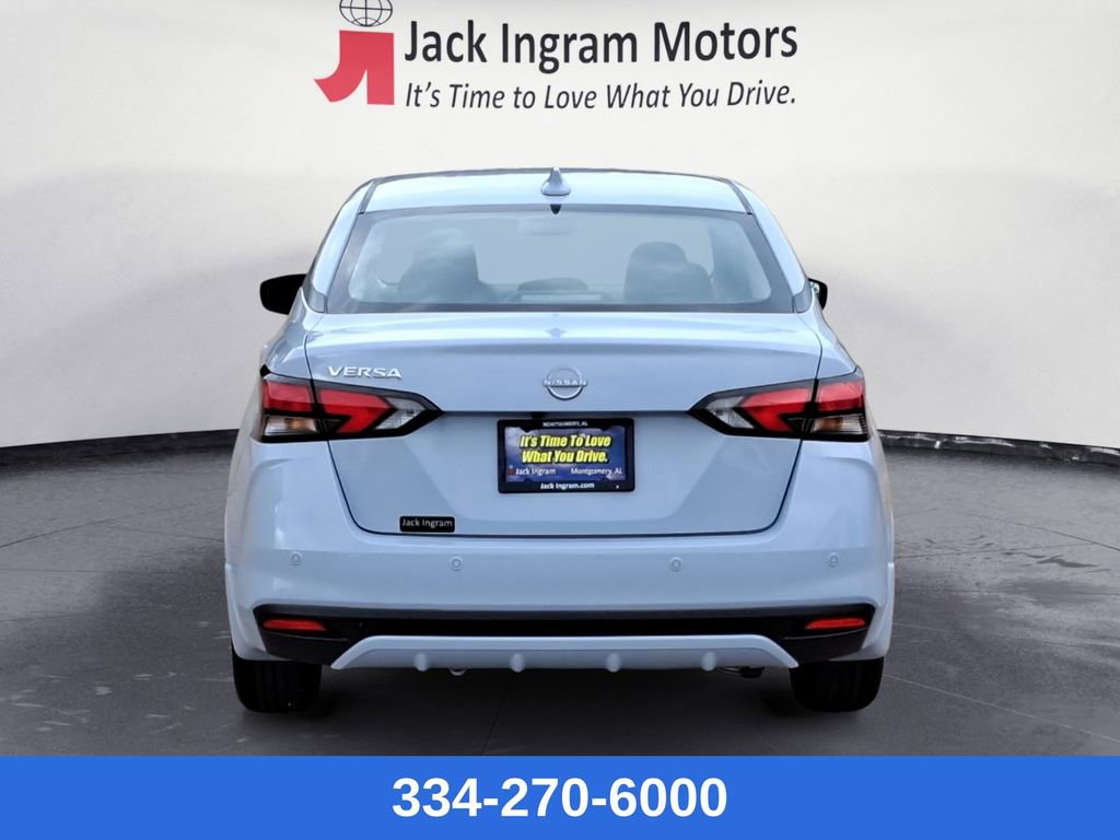 New 2025 Nissan Versa SV w/ Trunk Package image 4