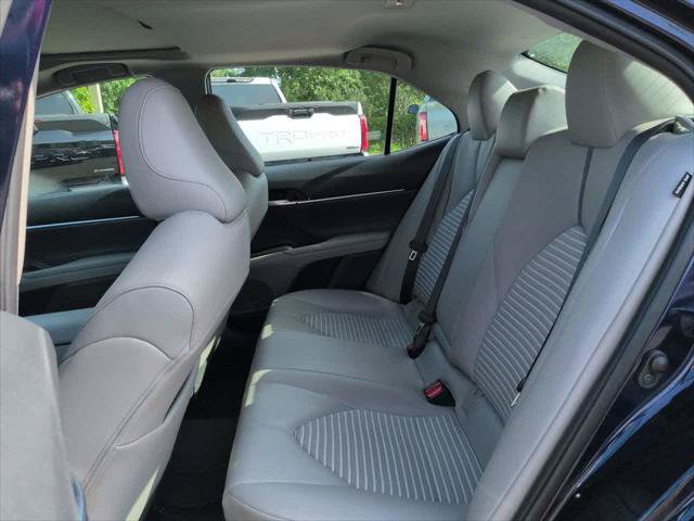 Certified 2021 Toyota Camry SE w/ Cold Weather Package FWD image 13