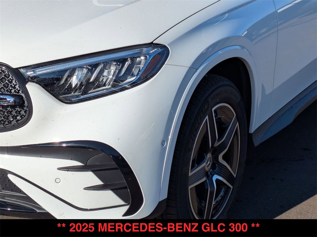 Used 2025 Mercedes-Benz GLC 300 GLC 300 image 18