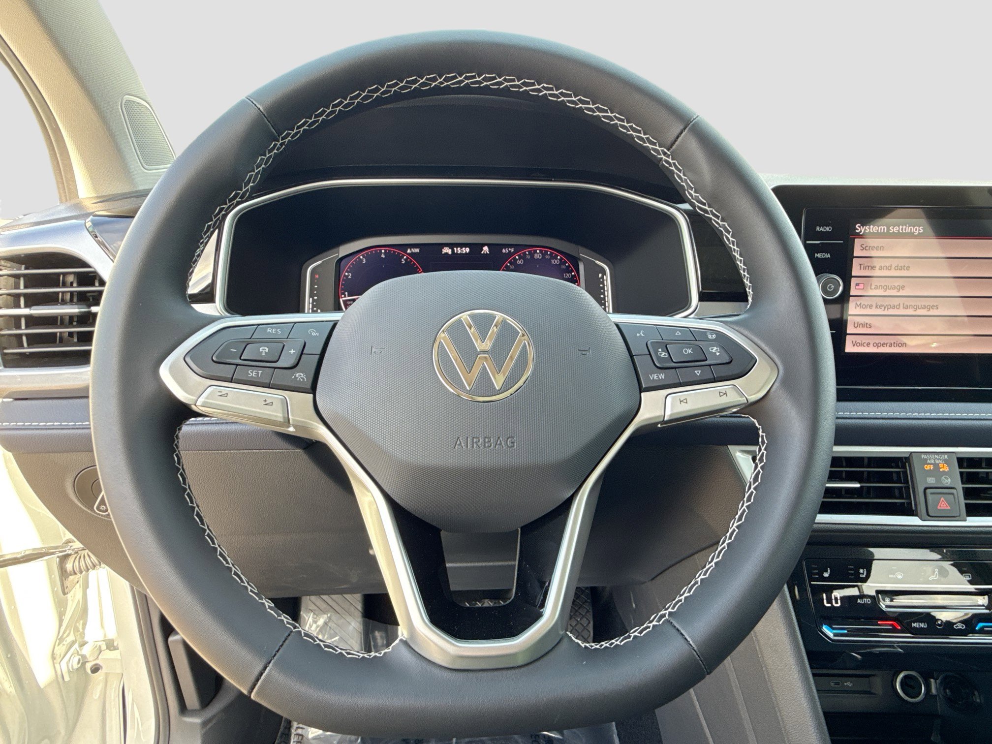 New 2026 Volkswagen Taos SEL AWD/4WD image 39