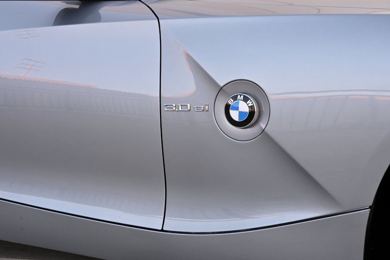 Used 2006 BMW Z4 3.0si RWD image 37