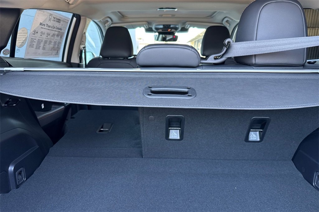 New 2025 Subaru Crosstrek 2.5i Limited w/ Crosstrek Mirror Package image 18