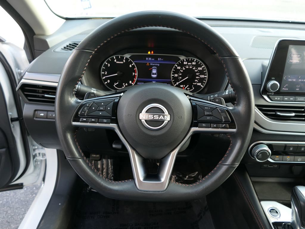 Used 2024 Nissan Altima 2.5 SR FWD image 18