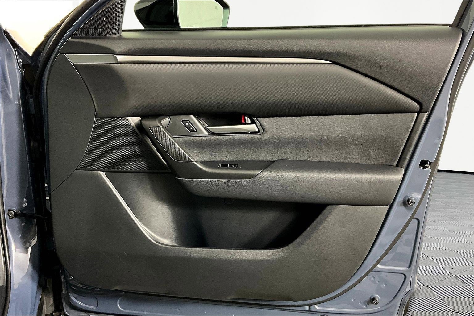 Used 2023 MAZDA CX-50 2.5 S w/ Preferred Plus Pkg image 29