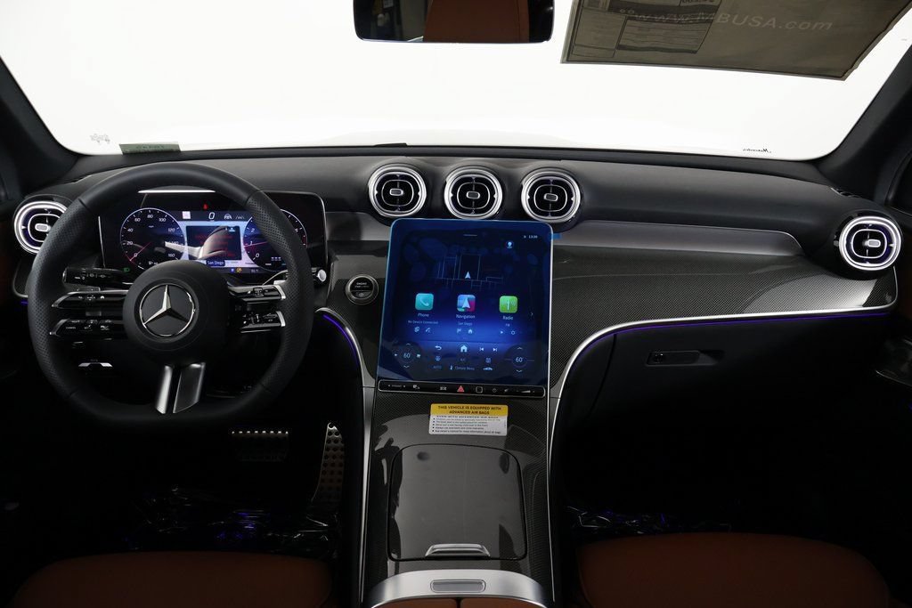 New 2027 Mercedes-Benz GLC 300 image 4