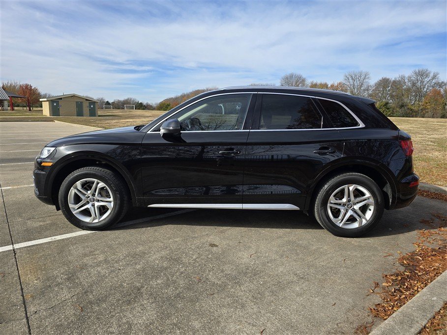 Used 2018 Audi Q5 2.0T Premium Plus w/ Premium Plus Package image 3