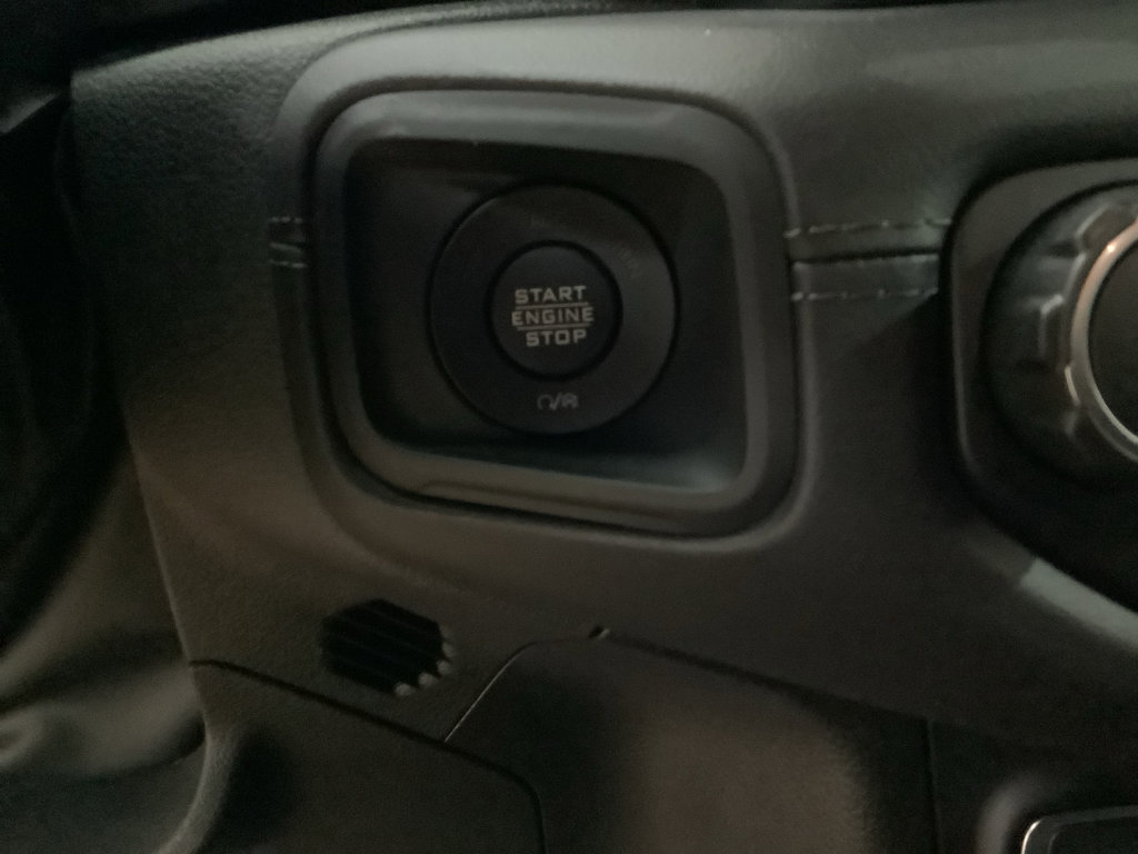 New 2026 Jeep Wrangler Unlimited Rubicon AWD/4WD image 17