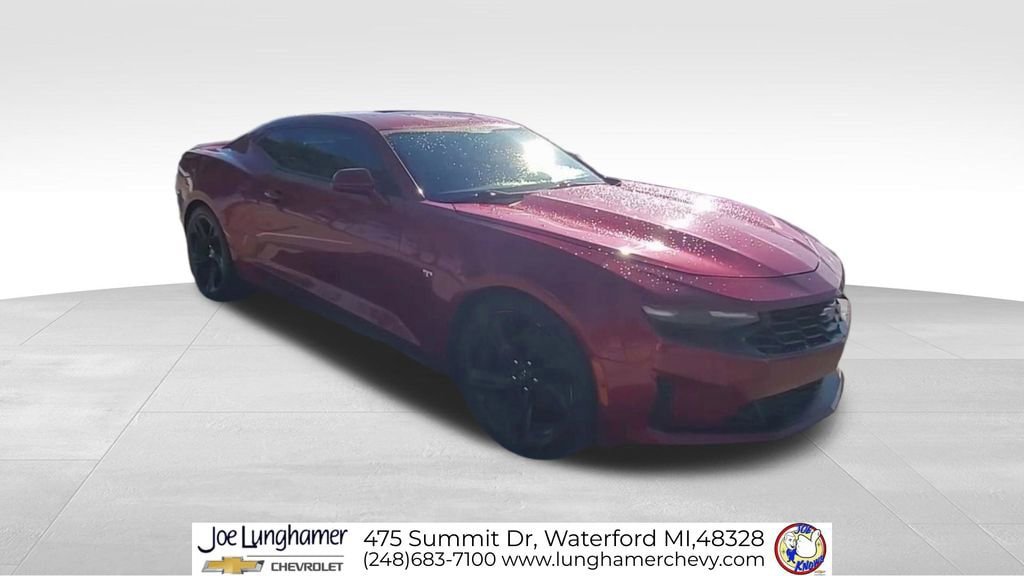 Used 2021 Chevrolet Camaro LT image 2
