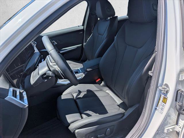 Used 2025 BMW 330i Sedan w/ M Sport Package RWD image 15