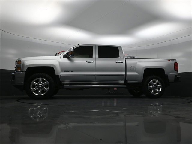 Used 2019 Chevrolet Silverado 2500 LTZ w/ Duramax Plus Package image 23