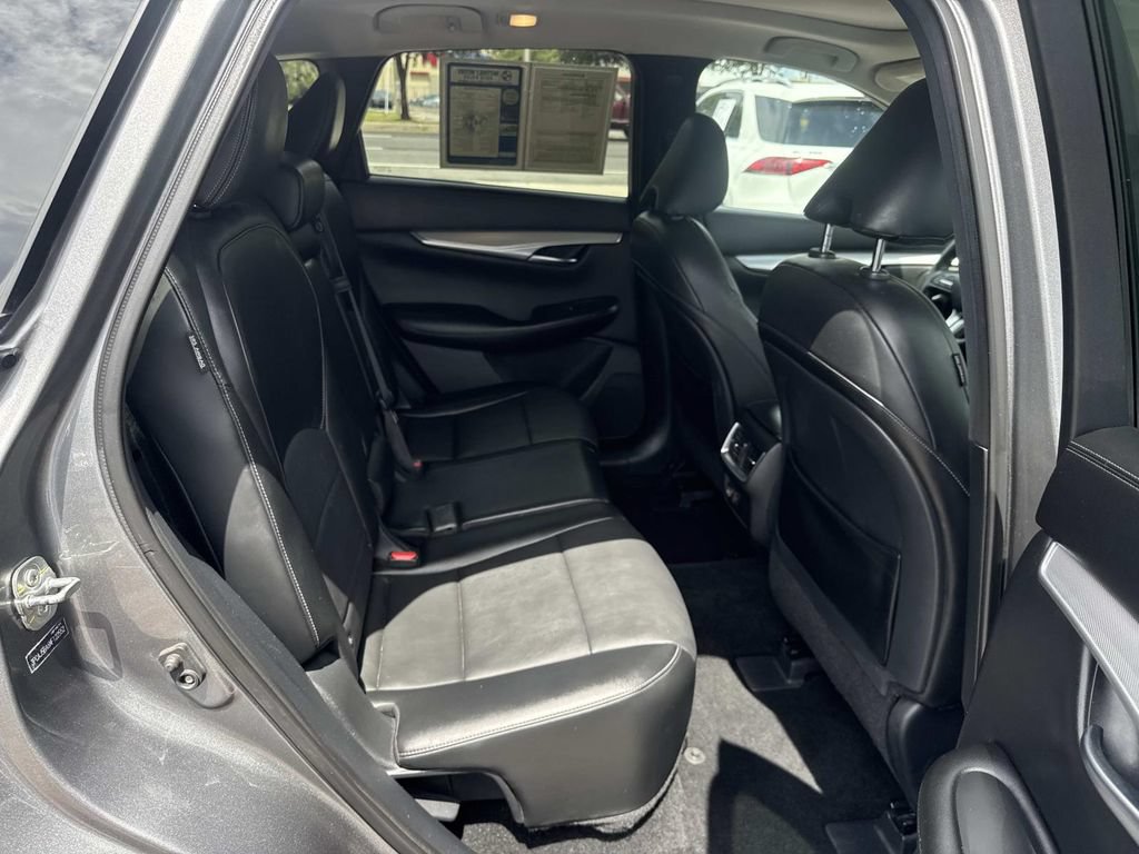 Used 2021 INFINITI QX50 Luxe FWD image 11