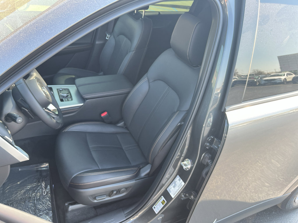 Certified 2025 MAZDA CX-90 3.3 Turbo w/ Preferred Package image 29