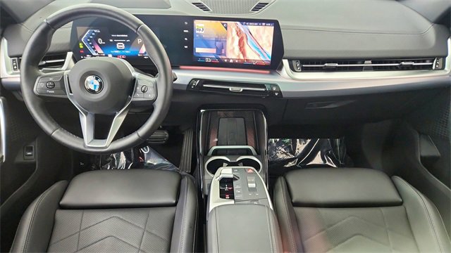 Used 2025 BMW X2 xDrive28i image 35