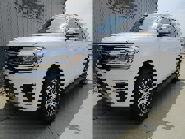 Used 2024 Ford Expedition Limited image 1