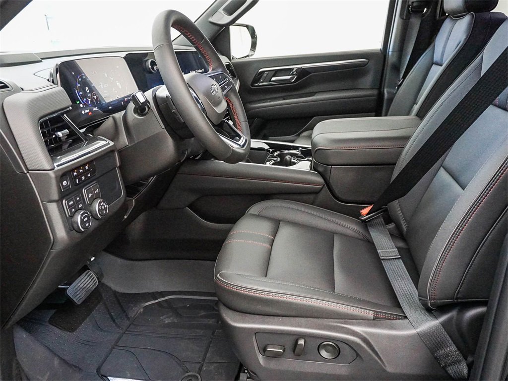 New 2026 Chevrolet Suburban RST w/ RST Capability Package image 19