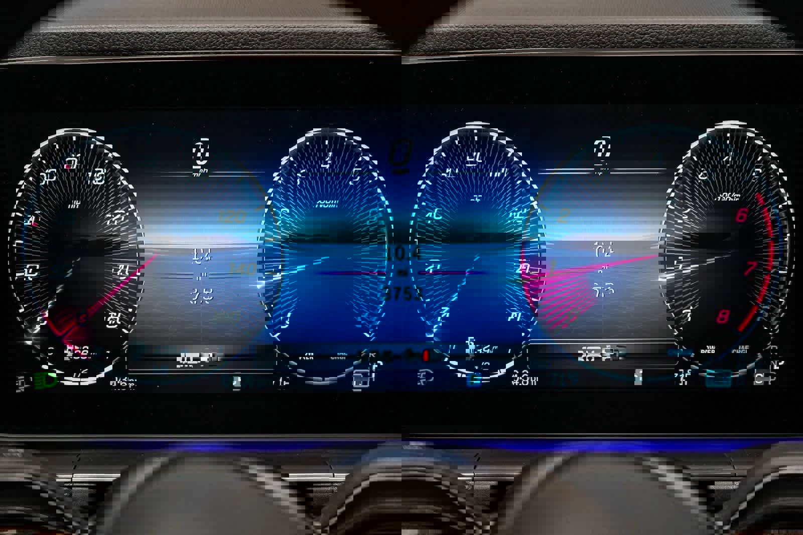 Used 2025 Mercedes-Benz GLE 450 4MATIC image 23