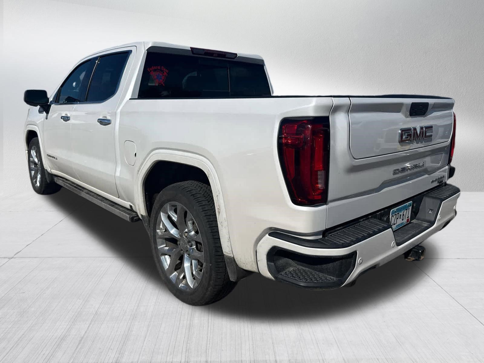 Used 2019 GMC Sierra 1500 Denali w/ Denali Ultimate Package AWD/4WD image 3