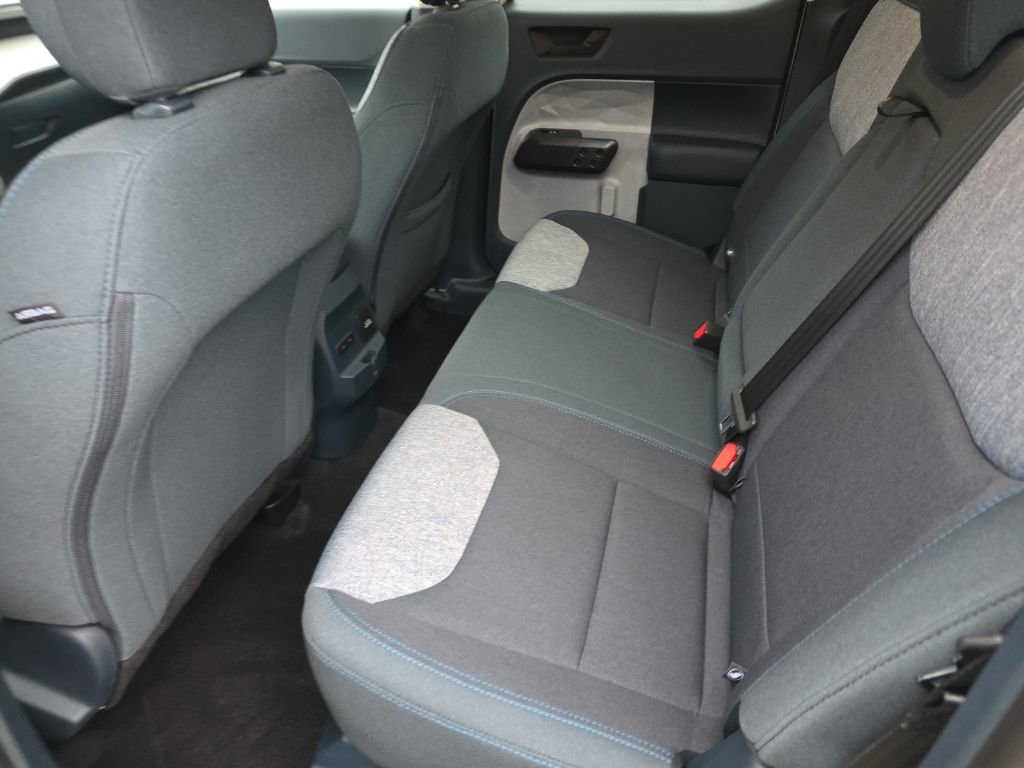 Used 2025 Ford Maverick XLT w/ XLT Luxury Package image 16